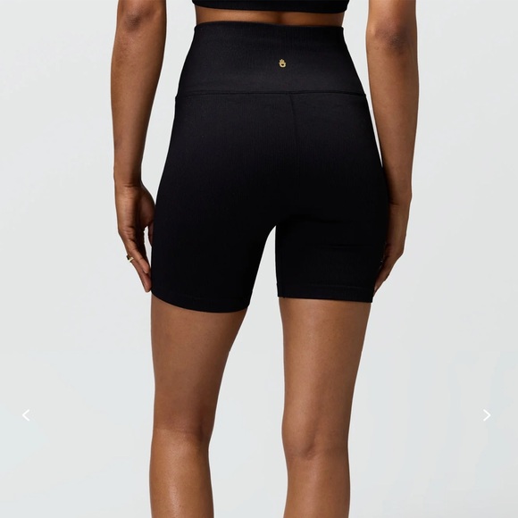 Spiritual Gangster Black Biker Shorts - Picture 2 of 8